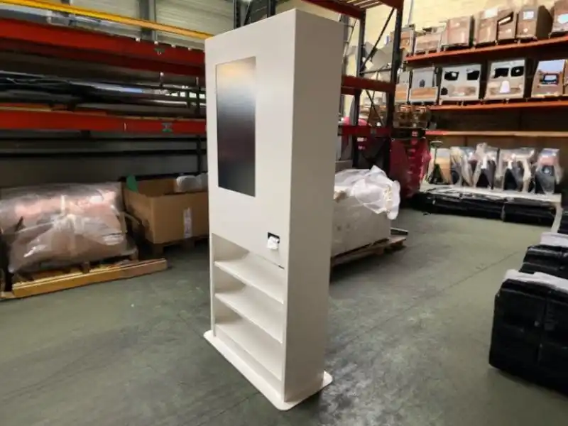 Borne tôle découpe + pliage acier RAL Blanc - SECMI